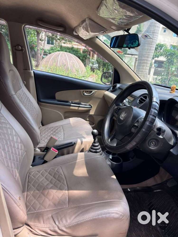 Honda Brio Vx Mt, 2014, Petrol