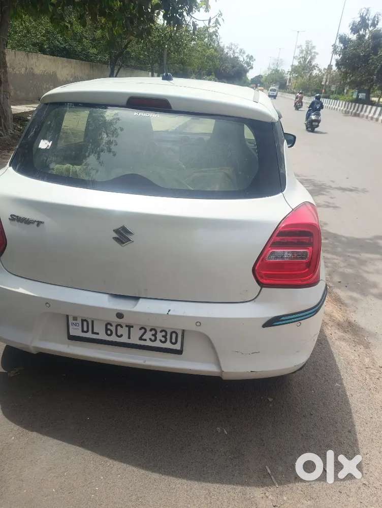 Maruti Suzuki Swift 2022 Petrol 31000 Km Driven