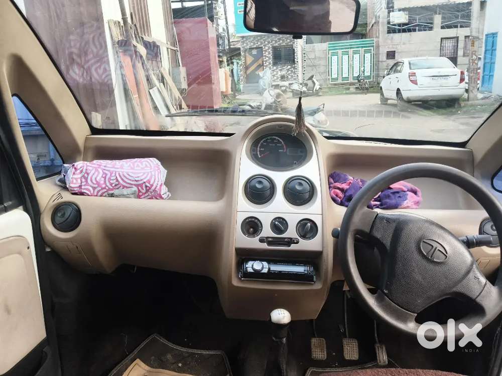 Tata Nano Lx 2012