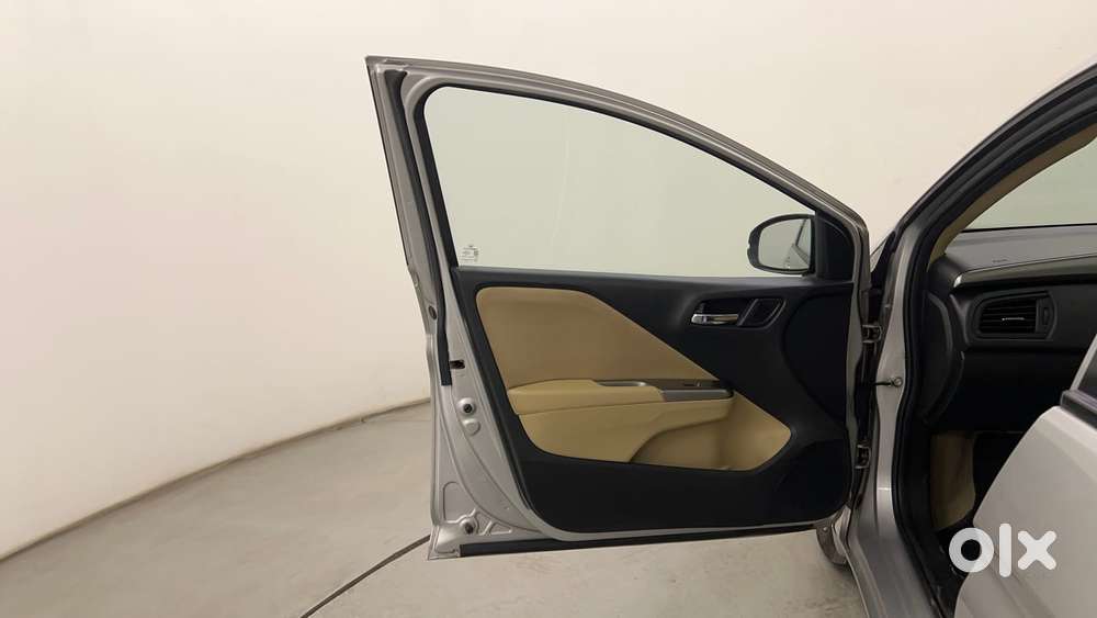 Honda City I-vtec S, 2015, Petrol