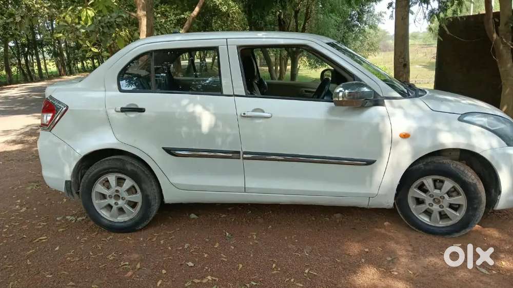 Maruti Swift Dzire 2013 Diesel Manual