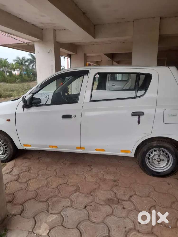 कमर्शियल गाड़ी है प्राइवेट भी हो जाएगी