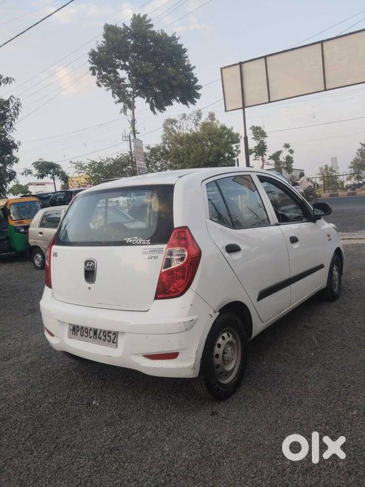 Hyundai I10 Sportz, 2013, Petrol