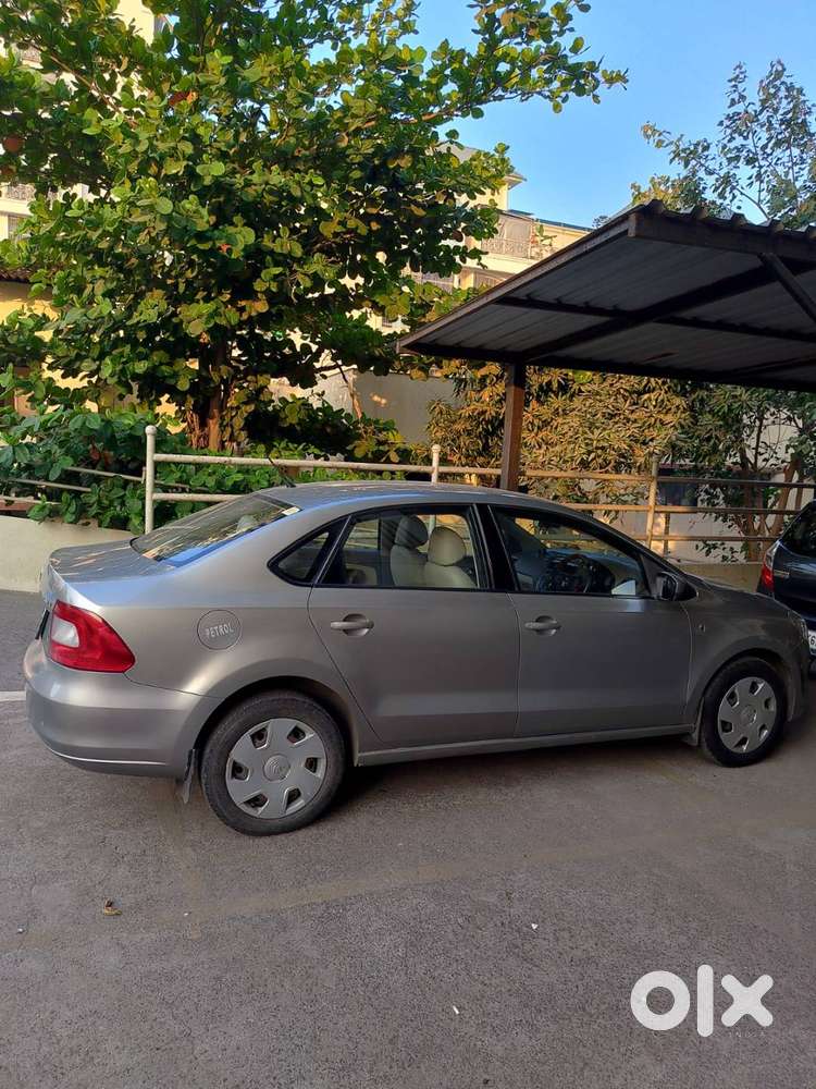 Skoda Rapid Dec 2014 Model For Sale