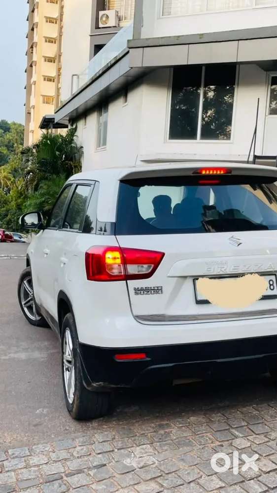 Urgent Sale !! Maruti Suzuki Brezza Vdi 2017