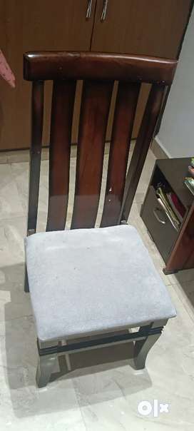 Table second on sale hand olx