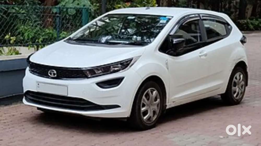 Tata Altroz 2023 Petrol 18000 Km Driven