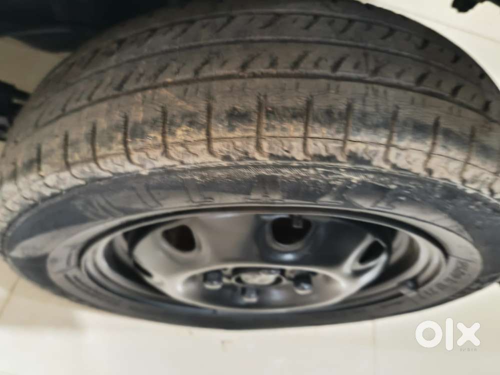 Maruti Suzuki Estilo Lxi Cng Bs-iv, 2014