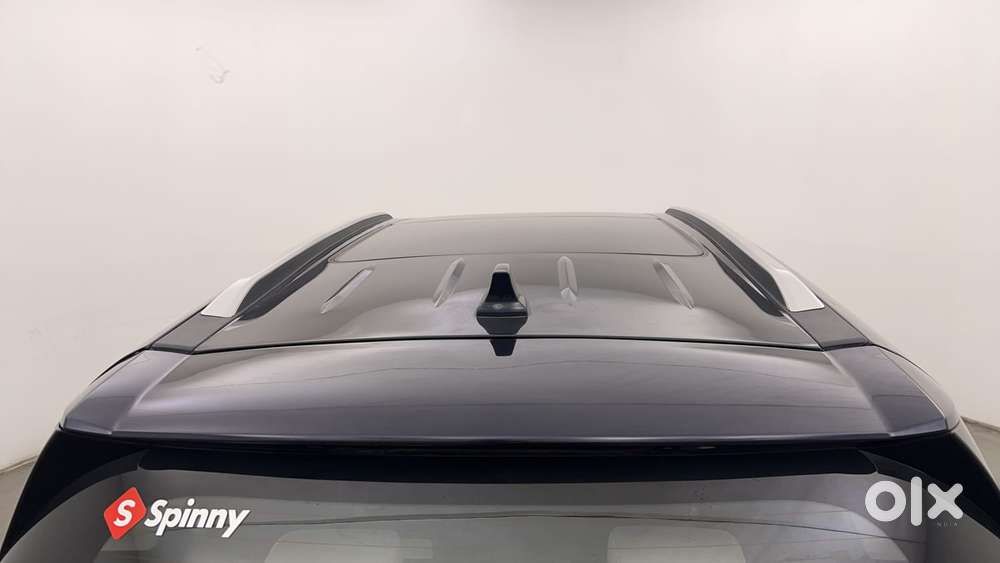 Mahindra Xuv700 2.0 Ax 7 Petrol At Luxury Pack Str, 2023, Diesel