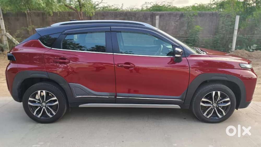 Toyota Urban Cruiser Taisor V 1.0 Petrol At Dual Tone, 2024, Petrol