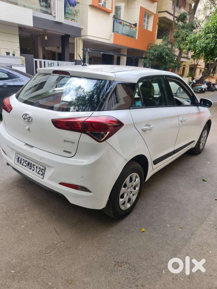 Hyundai I20 Diesel Sportz, 2016, Petrol
