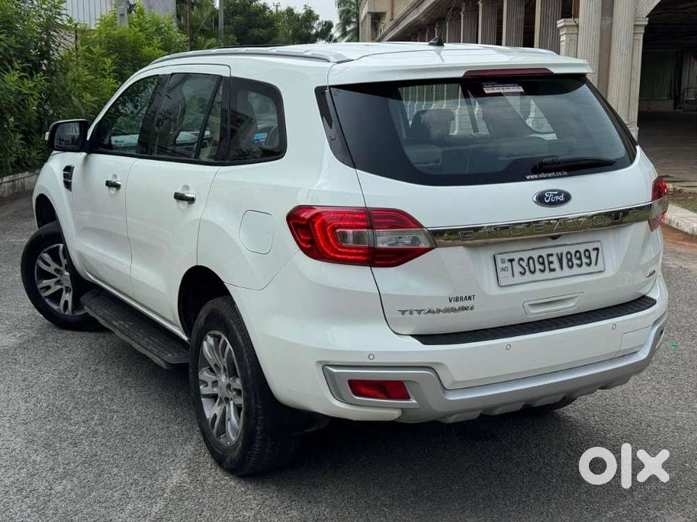 Ford Endeavour 3.2 Titanium At 4x4, 2017, Diesel