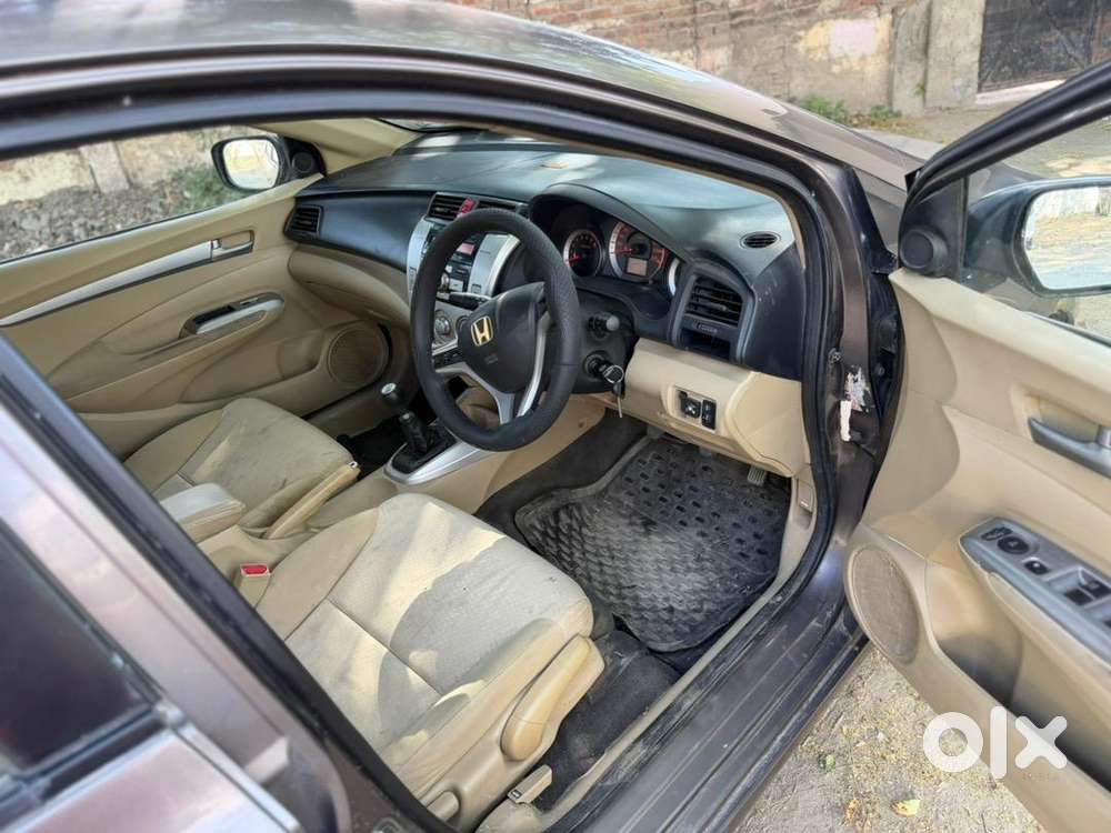 Honda City 2011 Cng & Hybrids Well Maintained