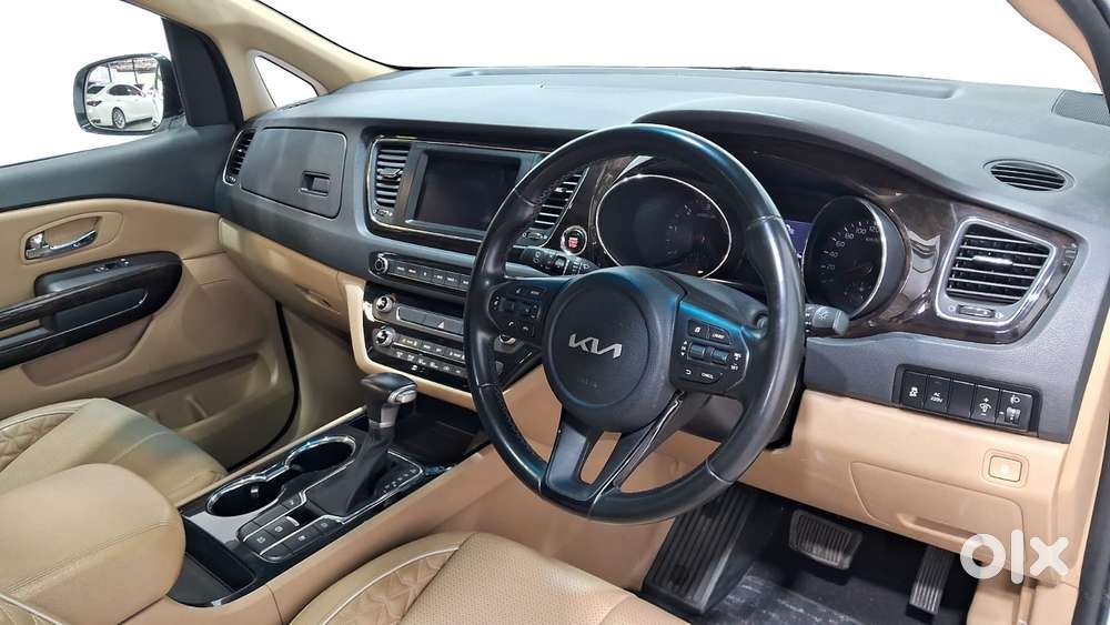 Kia Carnival Limousine Plus 7 Str, 2022, Diesel