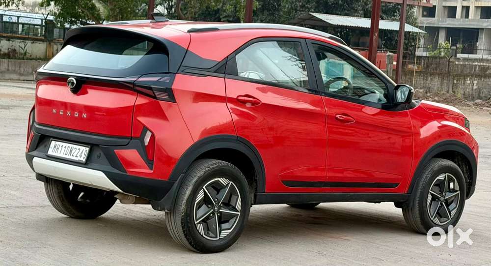Tata Nexon Creative Plus S 1.2 Revotron Petrol 6 Mt, 2024, Petrol