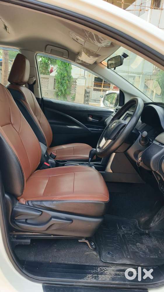 Toyota Innova Crysta 2.8 Gx At 8s, 2018, Diesel