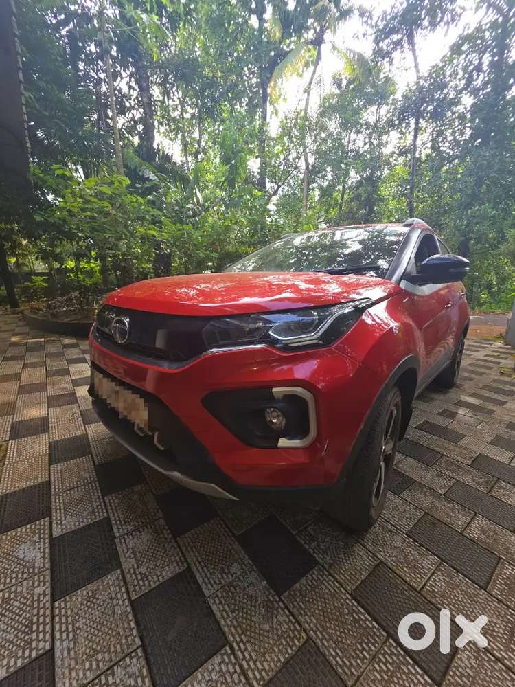 Tata Nexon 2021 With Sunroof Dualtone (full Option)