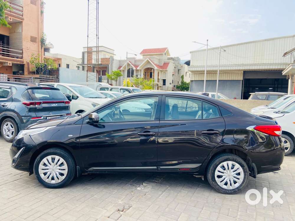 Toyota Yaris J, 2021, Petrol