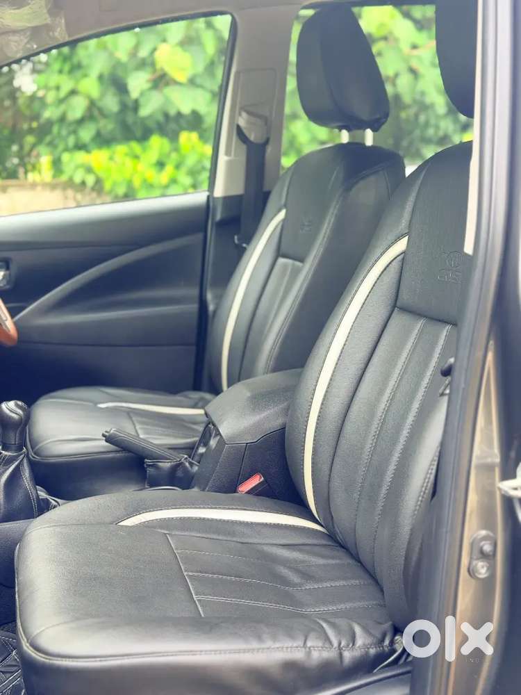 Toyota Innova Crysta 2017 Diesel Second-hand