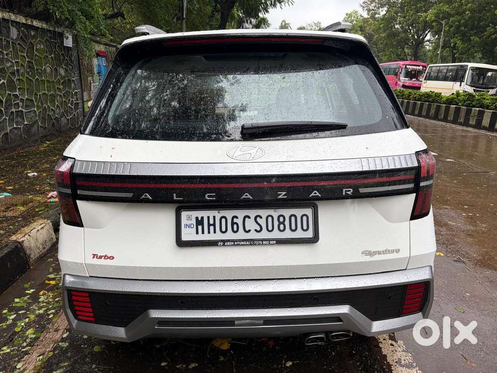 Hyundai Alcazar 2.0 Signature (o) Petrol At 7 Str, 2025, Petrol