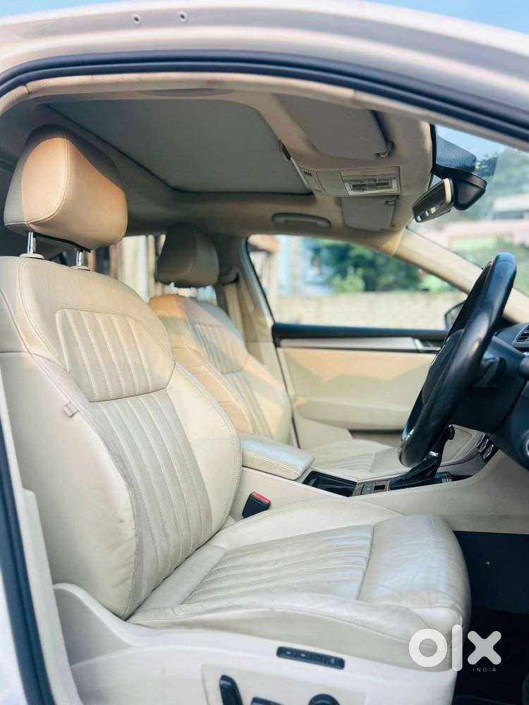 Skoda Superb Style 1.8, 2016, Petrol