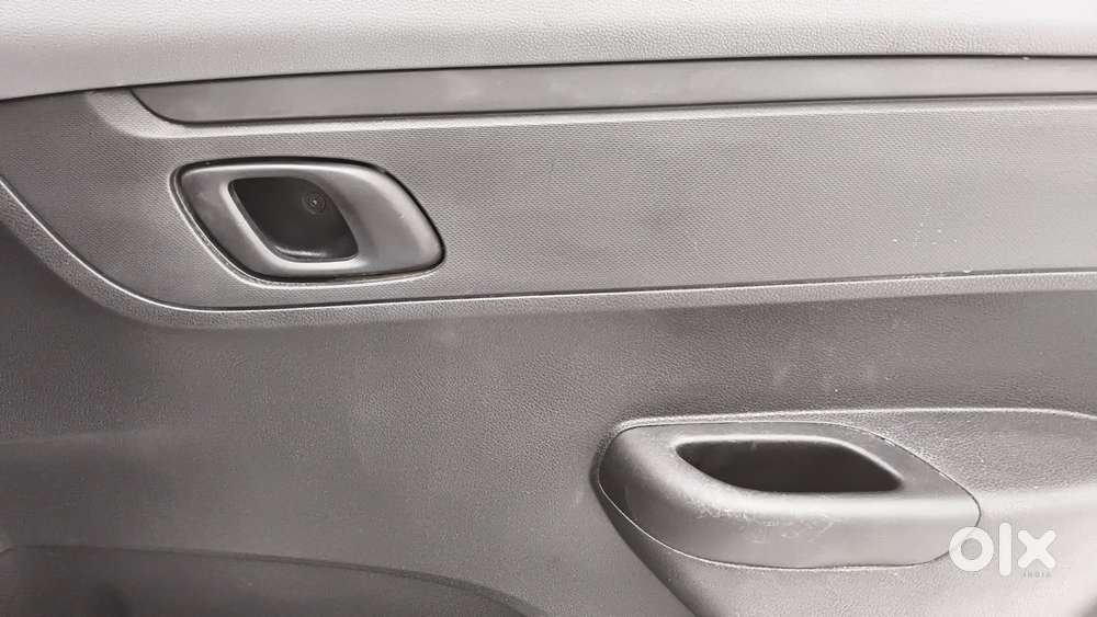 Renault Kwid 2019-ongoing 1.0 Rxt Amt (o), 2021, Petrol