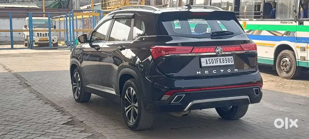 Mg Hector 2023 Petrol 57000 Km Driven