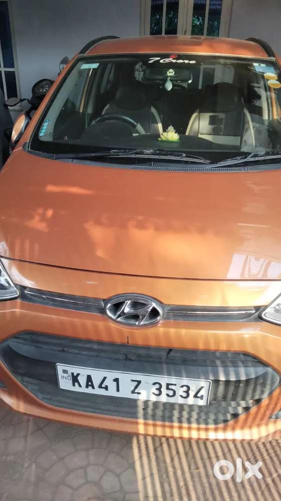 Hyundai Grand I10 2018 Petrol 100000 Km Driven