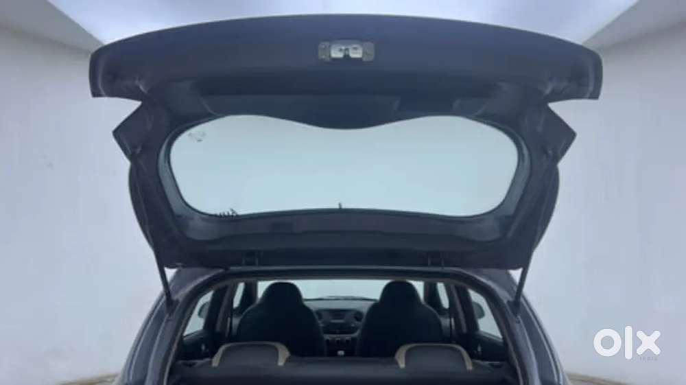 Hyundai Grand I10 Sportz 2014 Car