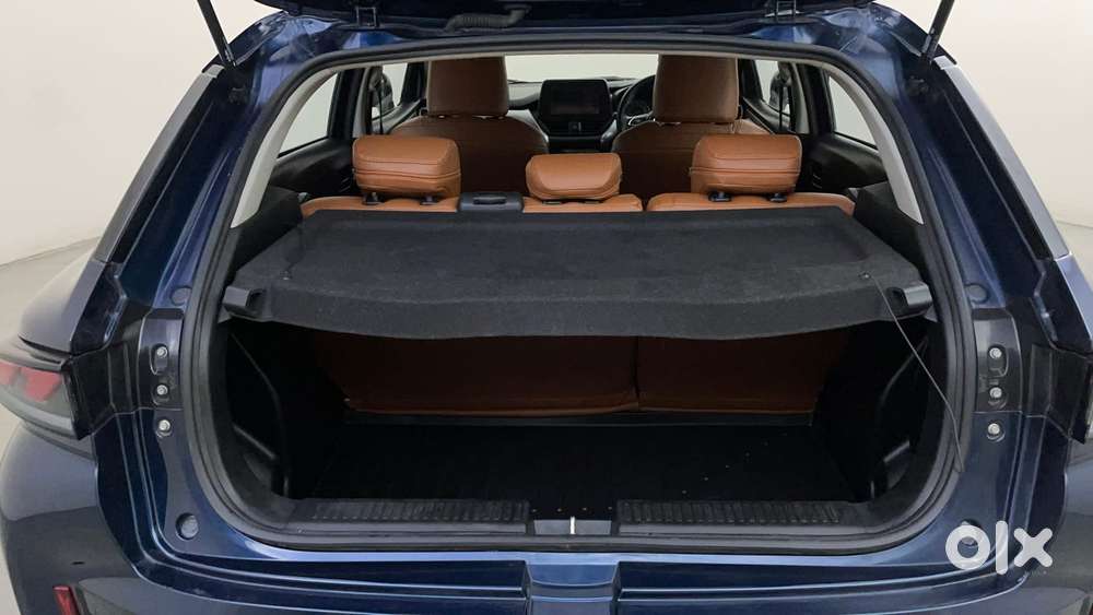 Maruti Suzuki Fronx Delta Plus 1.2l Ags, 2025, Petrol