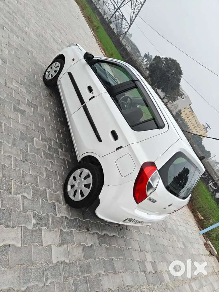Maruti Suzuki Alto K10 2017 Petrol 75000 Km Driven