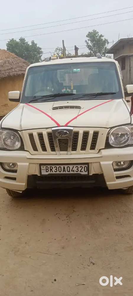 Mahindra Scorpio 2.5 2013 Diesel Fourth Owner