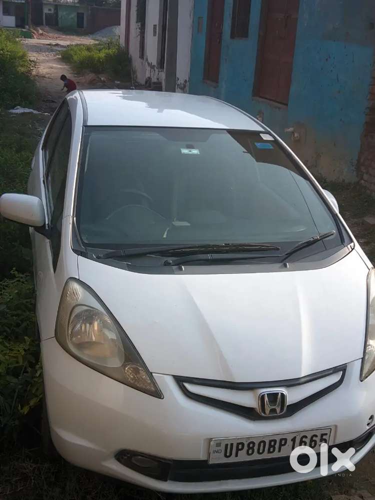 Honda Jazz 2010 Petrol 150000 Km Driven