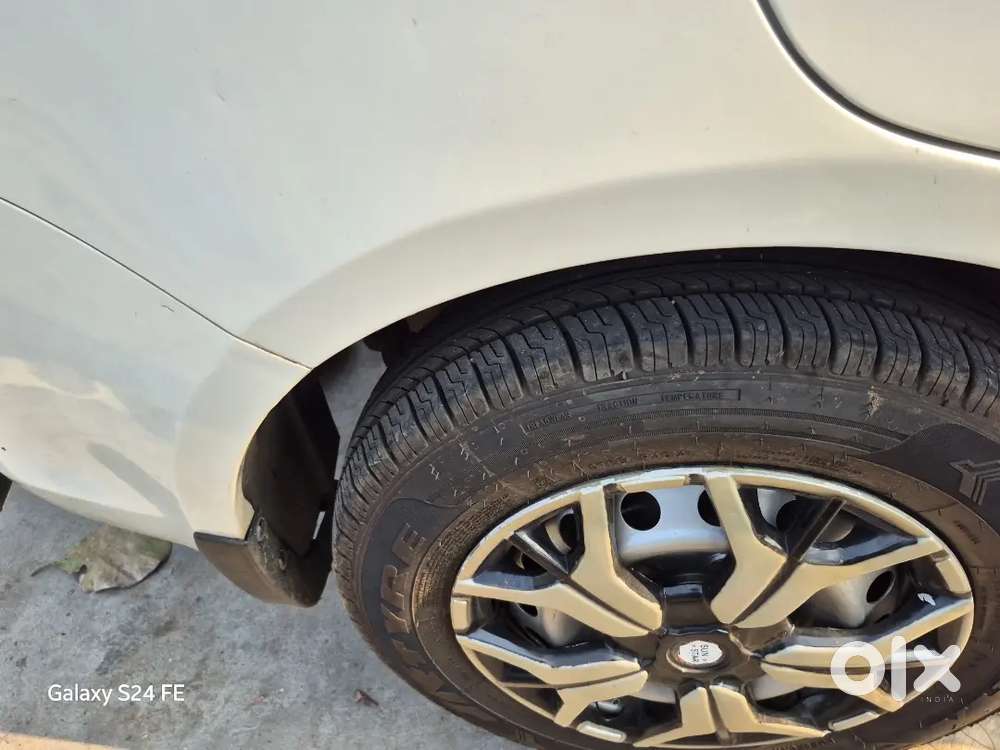 Maruti Suzuki Swift Dzire Tour 2019 Diesel 129000 Km Driven