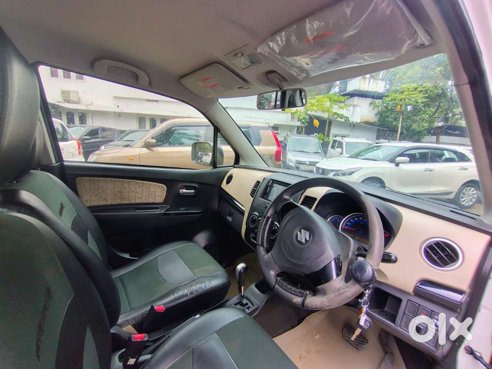 Maruti Suzuki Wagon R Vxi Amt1.2, 2017, Petrol