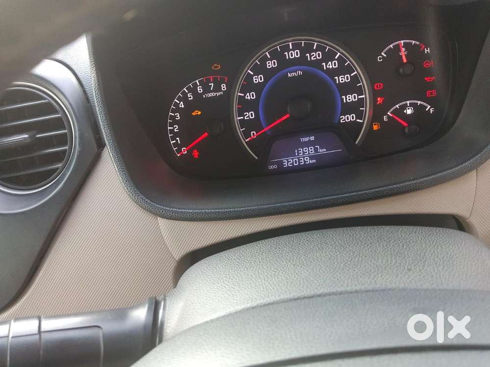 Hyundai Grand I10 2016-2017 Sportz, 2016, Petrol