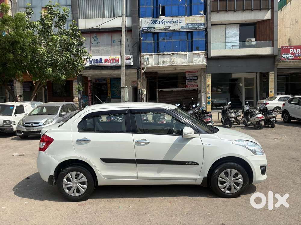 Maruti Suzuki Swift Dzire Vdi Bsiv, 2014, Diesel