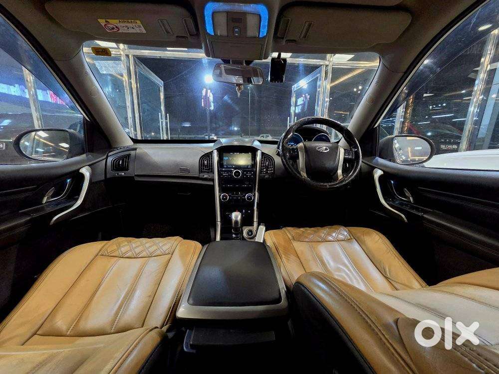 Mahindra Xuv500 W11 Option, 2020