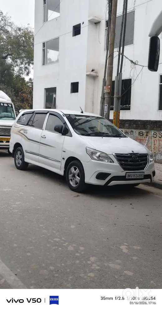 Toyota Innova 2008 Diesel Well Maintained
