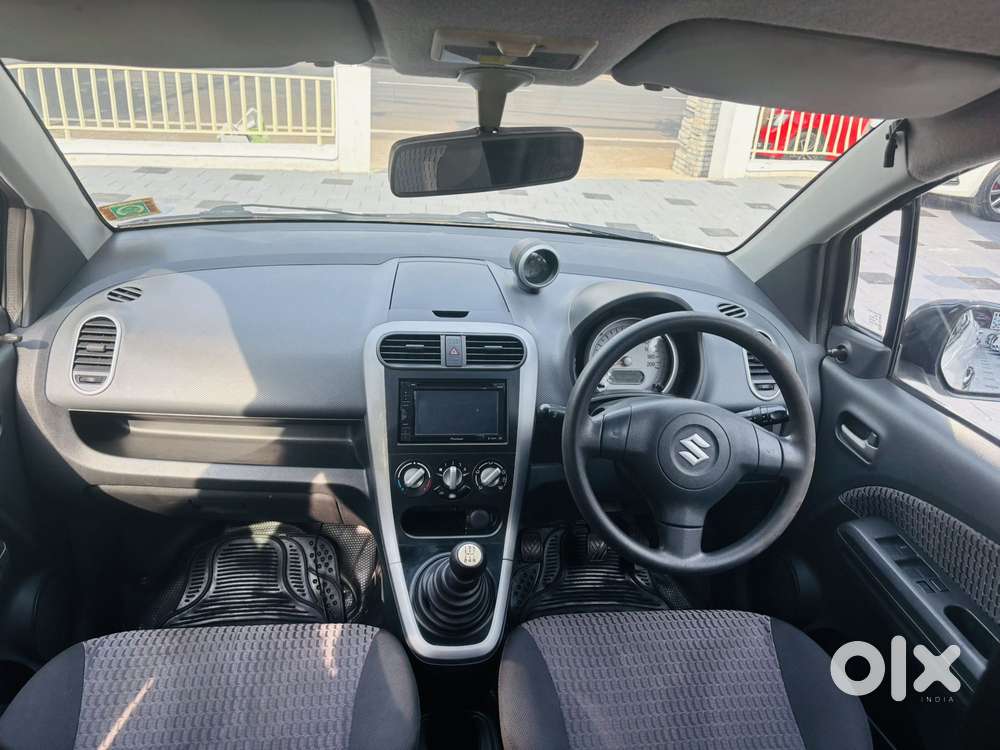 Maruti Suzuki Ritz Vxi, 2013, Petrol
