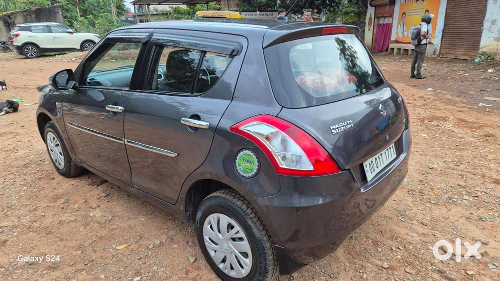Maruti Suzuki Swift Vxi 2018, 2017, Petrol