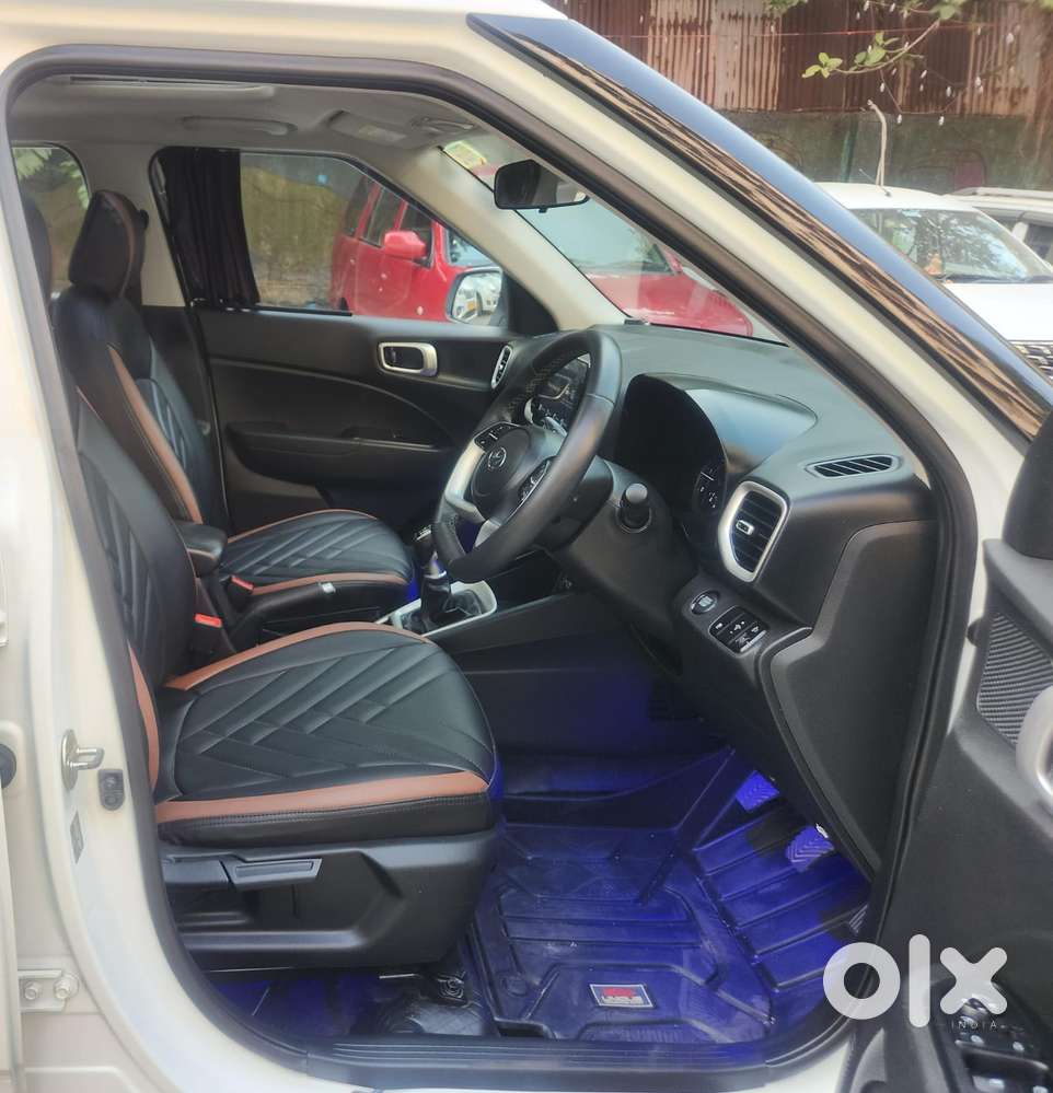 Hyundai Venue Sx (o) Mt 1.5 Diesel, 2022, Diesel