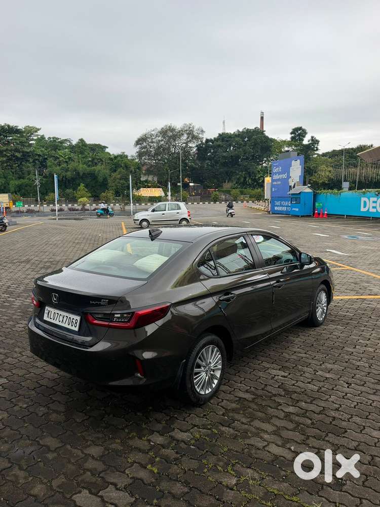 Honda City V At 2022