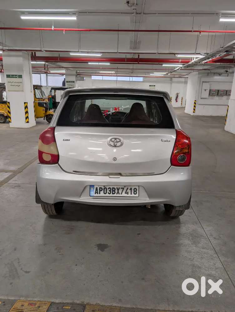 Toyota Etios Liva 2011