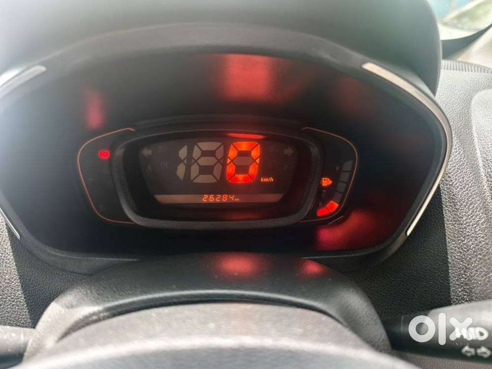 Renault Kwid 1.0 Captain America Easy-r, 2019, Petrol
