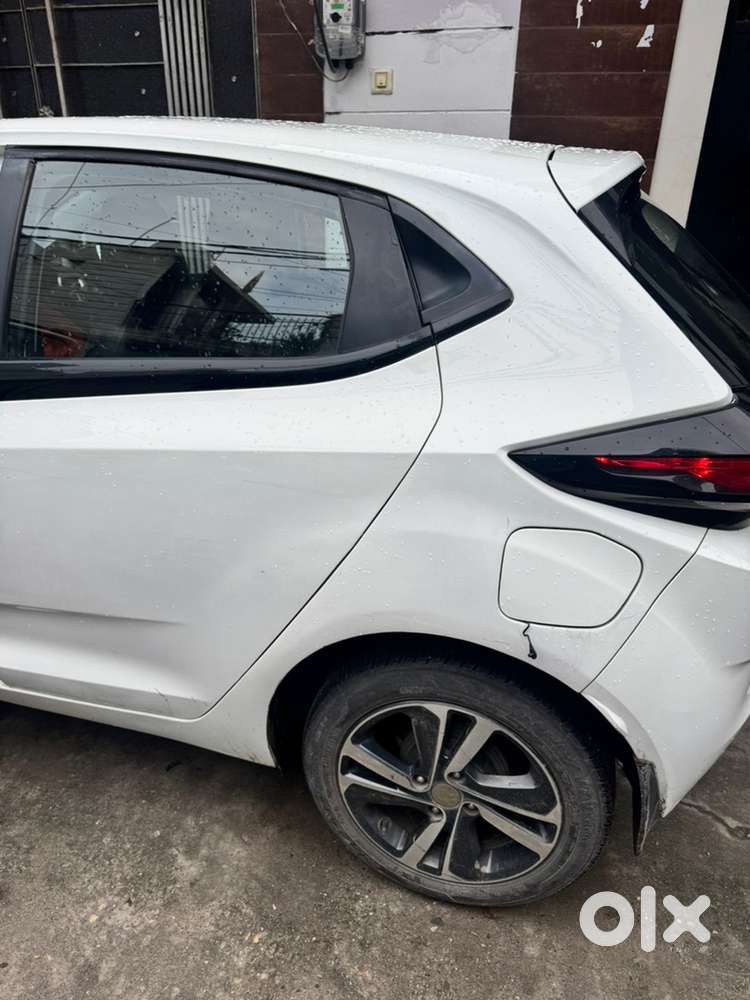 Tata Altroz Petrol 2020
