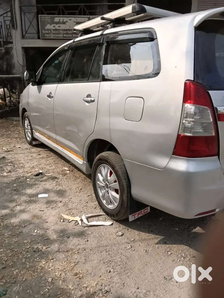 Toyota Innova Diesel 2011, 2nd Owner