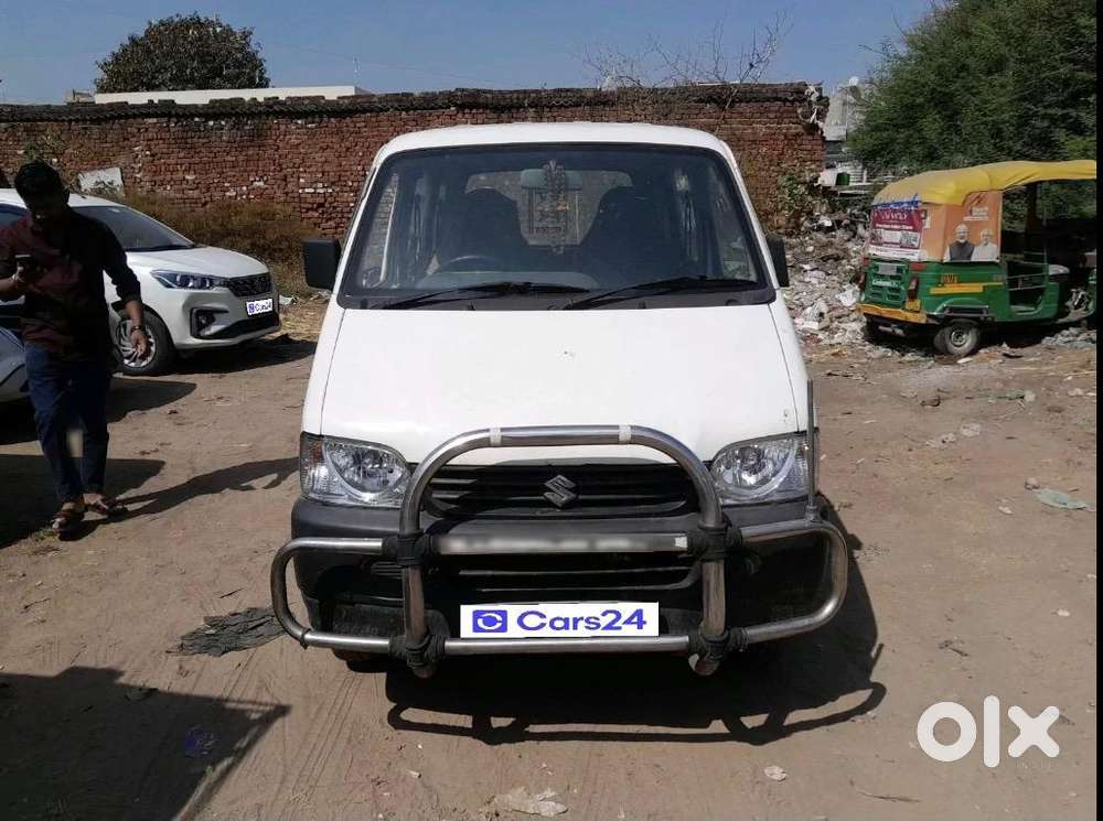 Maruti Suzuki Eeco 2016