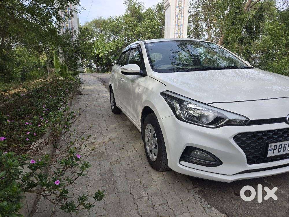 Hyundai Elite I20 Sportz (o) 1.2, 2018, Petrol