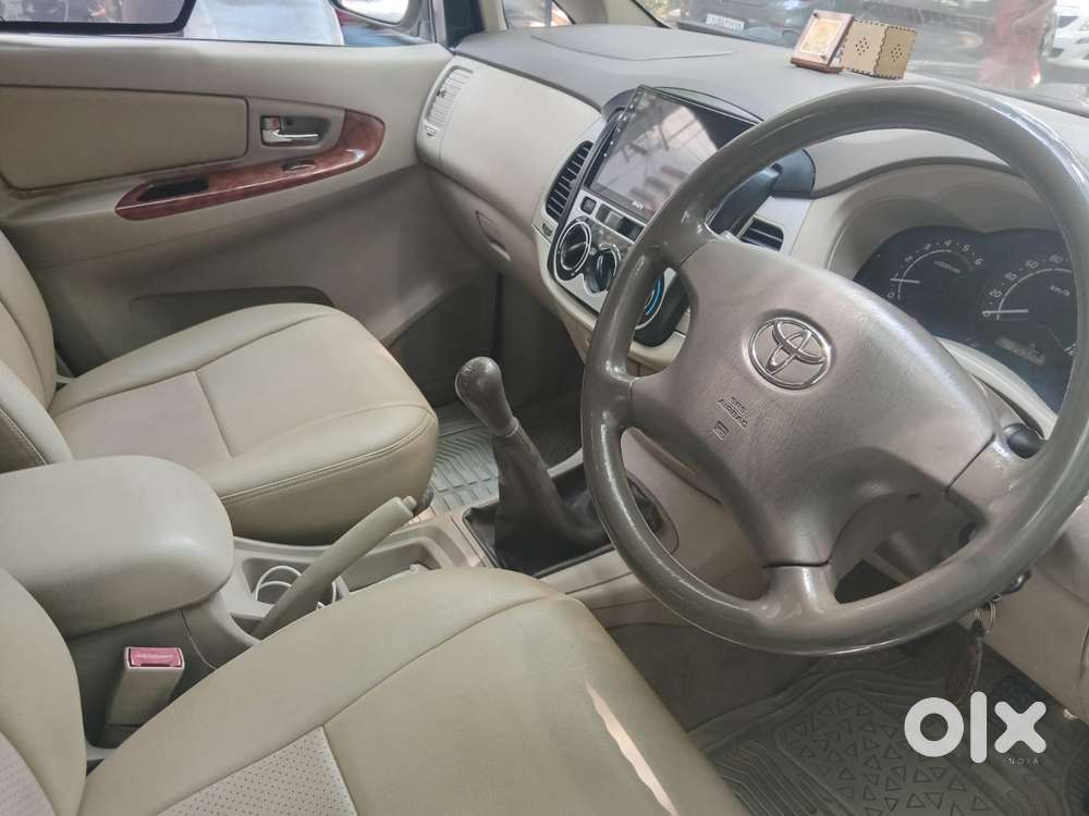Toyota Innova 2.5 V 7 Str, 2008, Diesel